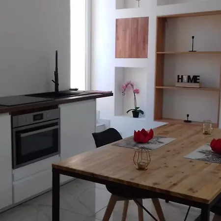 04a2 - Paradise Love In Provence - Le Loft Etoile - Spa Privatif Апартаменты *